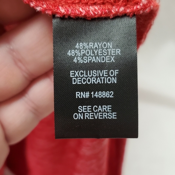 NWT TORRID SIZE 2 Super Soft Plush V-Neck Drop Shoulder Sharkbite Hem Top - Picture 10 of 12